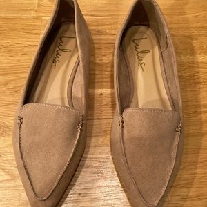 Lulu's Emmy Faux Suede Loafers Pointed Toe Tan Camel Size 6